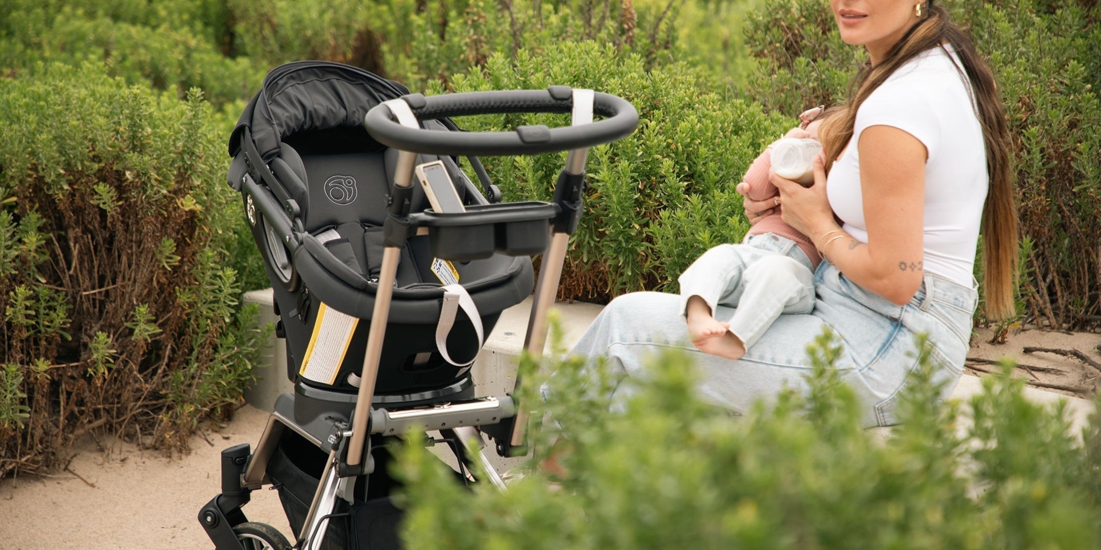 Can You Feed a Baby in a Car Seat? What Parents Need to Know