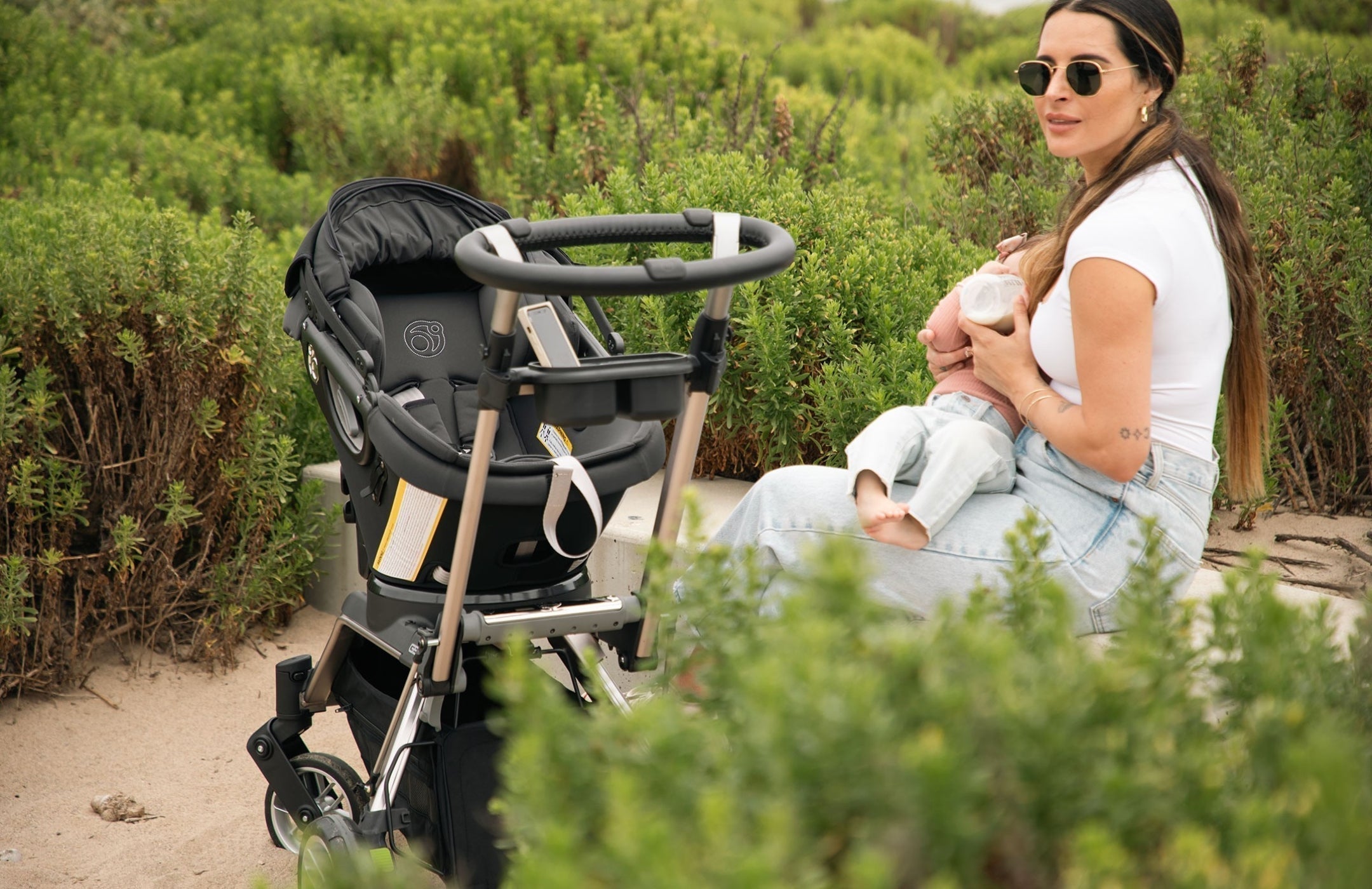 Can You Feed a Baby in a Car Seat? What Parents Need to Know